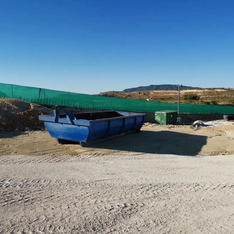 Contenedor para tratamiento de residuos en Escombrera CH